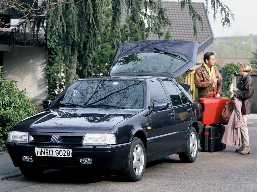  Fiat Croma 1993 года  (фото 7 из 8)